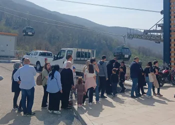 Kocaelilerin teleferik keyfi
