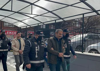 4 FETÖ şüphelisi tutuklandı