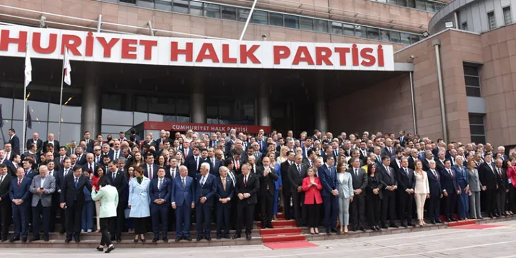 Başkanlar Yerel Yönetimler Çalıştayı’na katıldı