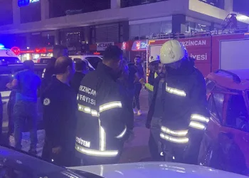 Erzincan’da trafik kazası: 5 yaralı