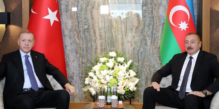 Erdoğan, Aliyev’in Ramazan Bayramı’nı kutladı