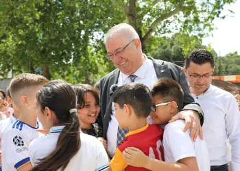 “Cumhuriyetin temellerinin atıldığı gün; 23 Nisan”