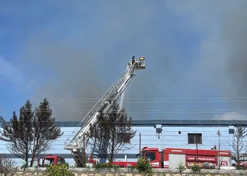 Şanlıurfa’da tekstil fabrikasında yangın