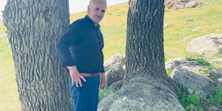 Bayram günü husumetlisini öldürdü