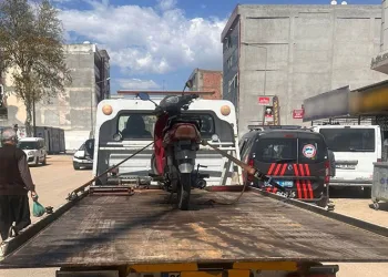 Trafikten men olan motosiklete binen şahsa para cezası kesildi