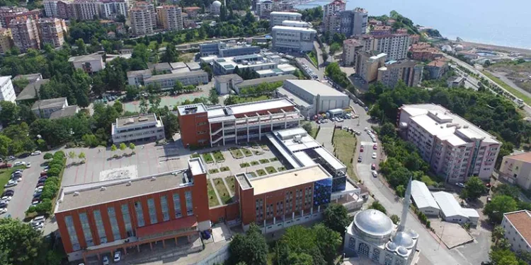 Zonguldak Bülent Ecevit Üniversitesi iki yeni bölüm