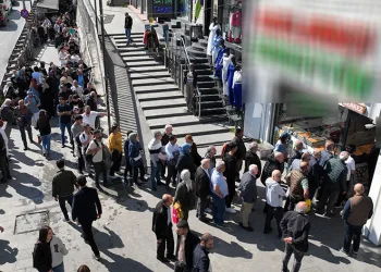 İstanbul’da ucuz baklava kuyruğu