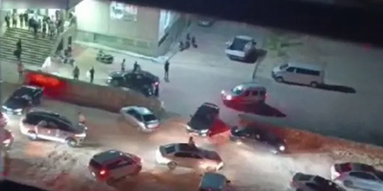 Düğün töreni sonrası rast gele ateş açtılar