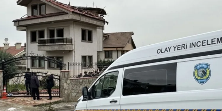 Yanan villadaki ölümün sır perdesi aralandı