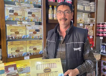 Bayramda Met helvası da ikram ediliyor