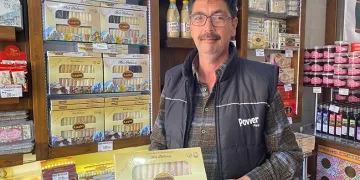 Bayramda Met helvası da ikram ediliyor