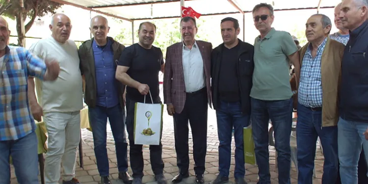 Balıkesir’de Briçte Egemenlik Turnuvası yapıldı
