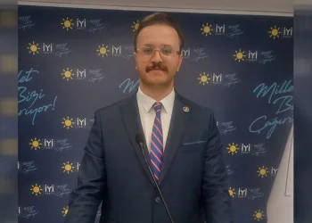 İYİ Parti’de liyakatsizlik istifası