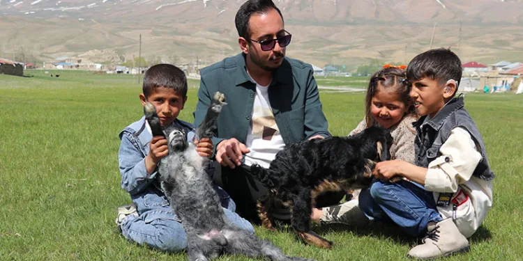 Öğretmen ile öğrencinin gülümseten diyalogu