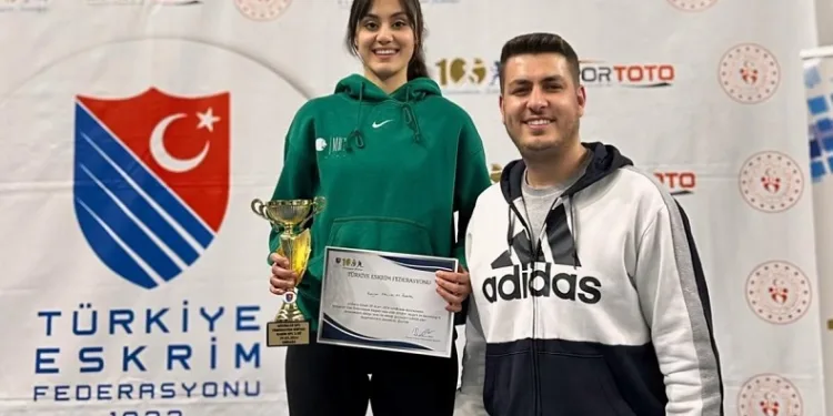 Eskişehirli sporcu Ankara’dan madalya ile döndü