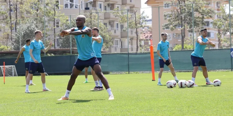 Alanyaspor, Gaziantep FK maçı hazırlıklarını tamamladı