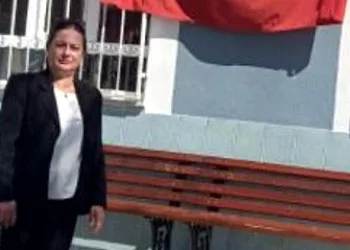 Sandık başında kalp krizi geçiren Bilge öğretmen hayatını kaybetti