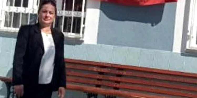 Sandık başında kalp krizi geçiren Bilge öğretmen hayatını kaybetti