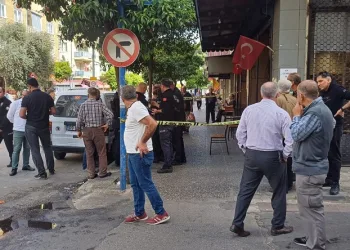 Yan bakma kavgası, kanlı bitti