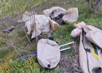 Kaçak avcılar malzemelerini bırakıp kaçtı