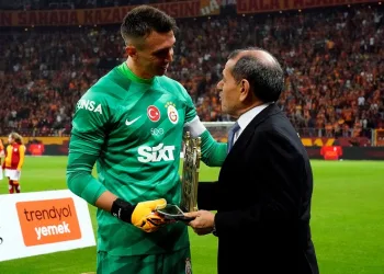 Fernando Muslera, 5. kez ‘dalya’ dedi