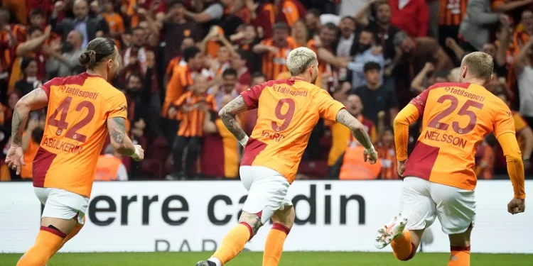 Mauro Icardi gol krallığı yarışında Edin Dzeko’yu yakaladı
