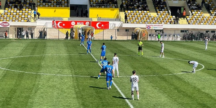 TFF3. Lig: 1984 Muşspor: 3 – Alanya Kestelspor: 3