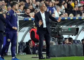Fenerbahçe Teknik Direktörü İsmail Kartal: “Hak ederek 3 puan aldık”