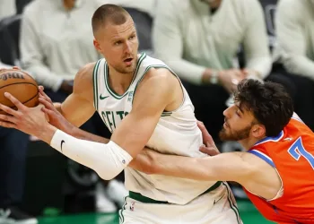 NBA’de Boston Celtics, Oklahoma galibiyetiyle liderliği garantiledi