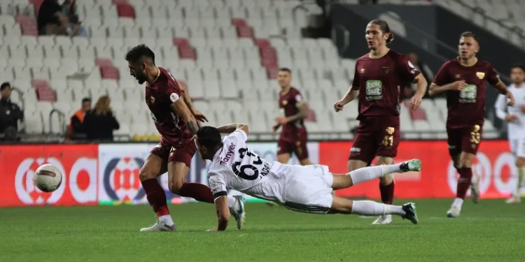 Altay, umut tüketti