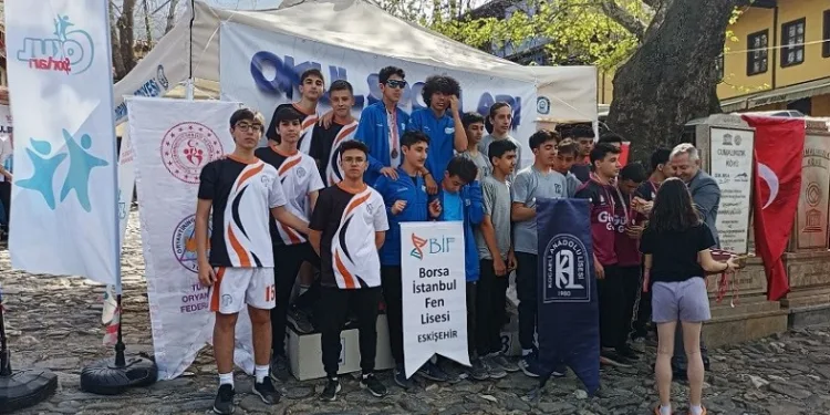 Tavşanlı Fen Lisesi Oryantiring’de Türkiye finaline katılma hakkı elde etti