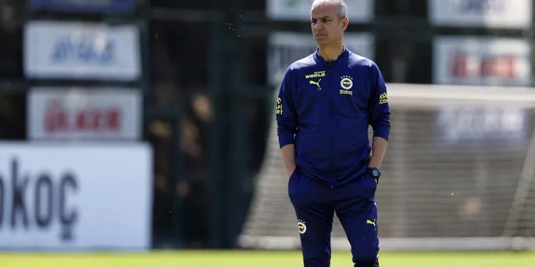 Fenerbahçe, Galatasaray maçını es geçti!