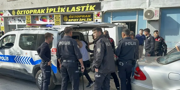 Bursa’da kargocu-müşteri kavgası