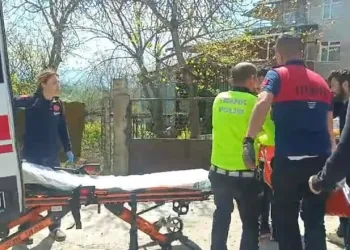 Ayağını tarım aracına kaptırdı