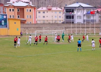 3. Lig; Bayburt Özel İdare Spor – Karaköprü Belediyespor: 0-0