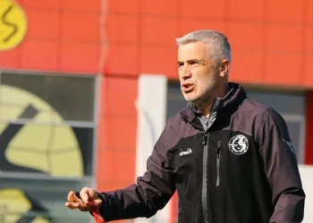 Eskişehirspor’da Önder Karaveli dönemi sona erdi
