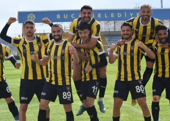 Bucaspor 1928, zirve takibini sürdürüyor