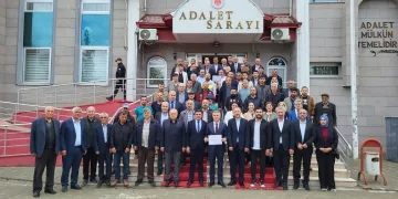 Ercan Öncebe mazbatasını alarak göreve başladı