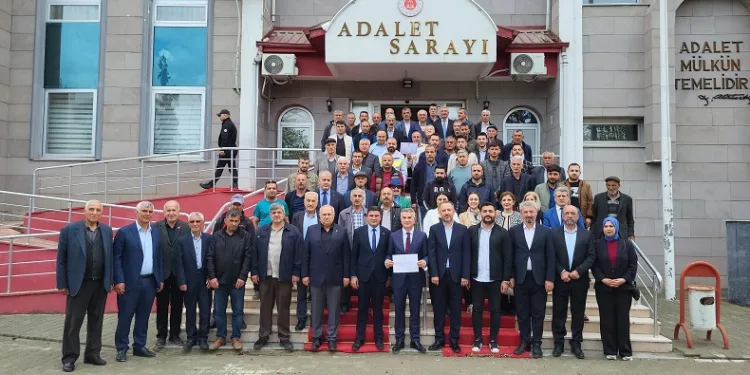 Ercan Öncebe mazbatasını alarak göreve başladı