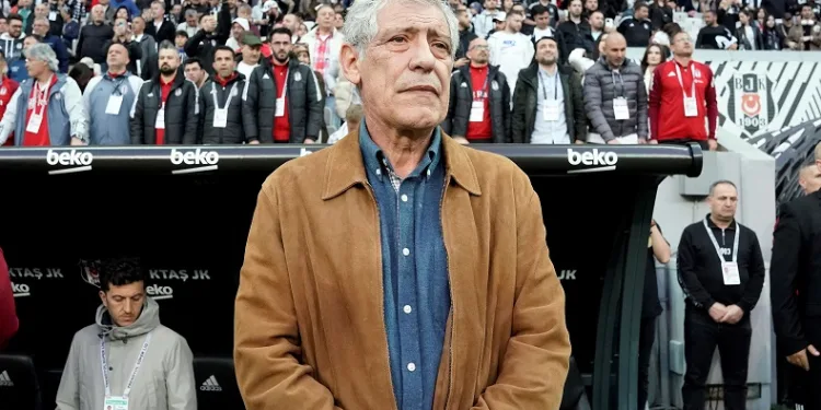 Beşiktaş, Fernando Santos’u KAP’a bildirildi