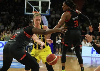 Fenerbahçe Kadın Basketbol Takımı üst üste ikinci kez Avrupa’nın en büyüğü