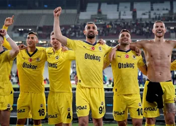 Fenerbahçe, deplasman galibiyeti rekorunu kırdı