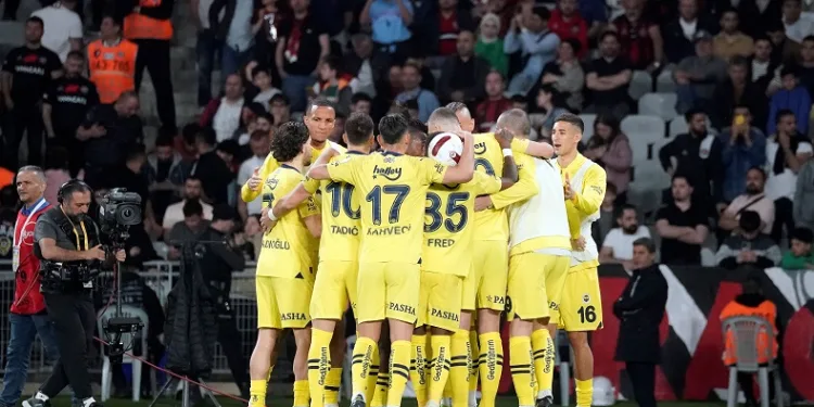 Fenerbahçe’den 21 maçlık yenilmezlik serisi