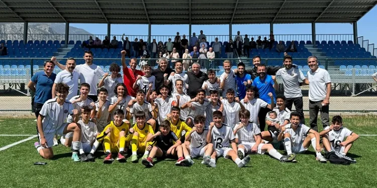Manisa FK 3’ü namağlup 4 şampiyonlukla Gelişim Ligleri’ne damga vurdu