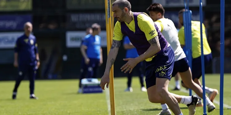 Fenerbahçe’de Olympiakos maçı hazırlıkları başladı