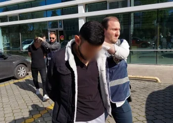 Samsun’da pompalı tüfekle 2 kişiyi yaralayan zanlılar tutuklandı