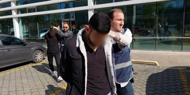 Samsun’da pompalı tüfekle 2 kişiyi yaralayan zanlılar tutuklandı