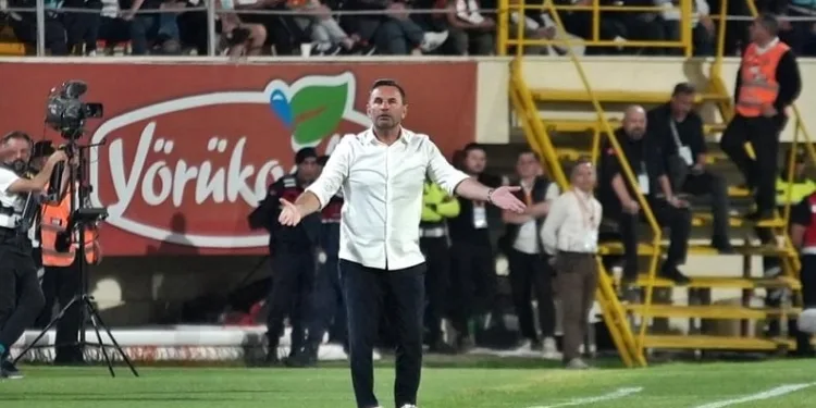 Galatasaray Teknik Direktörü Okan Buruk: “Tek hedefimiz Galatasaray’ı şampiyon yapmak”