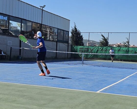 Bandırma'da Bahar Kupası Türkiye Tenis Şampiyonası