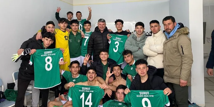 U18 final maçının şampiyonu Şuhut Belediye Hisarspor